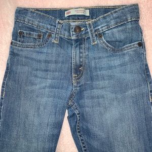 Boys Levi’s Jeans💚